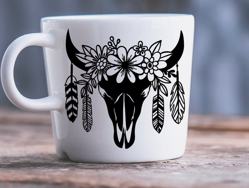 Cow Skull Flowers and Feathers Vinyl Sticker Vinyl Decal, Car Window Decal, Tumbler Decal, Yeti Cup Decal, Southwestern, Nature imagem 6