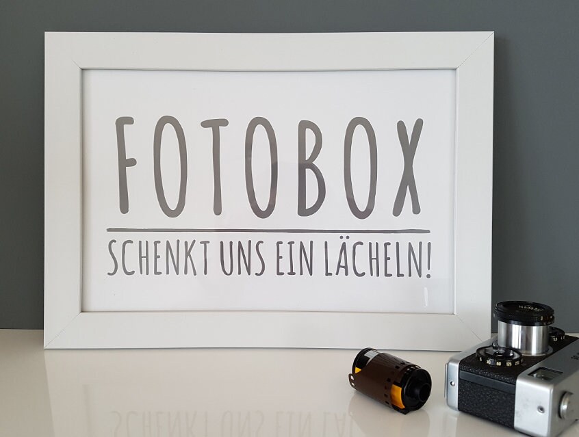 Schild Fotobox Schenkt uns ein Lächeln Kleines Poster für die Hochzeit