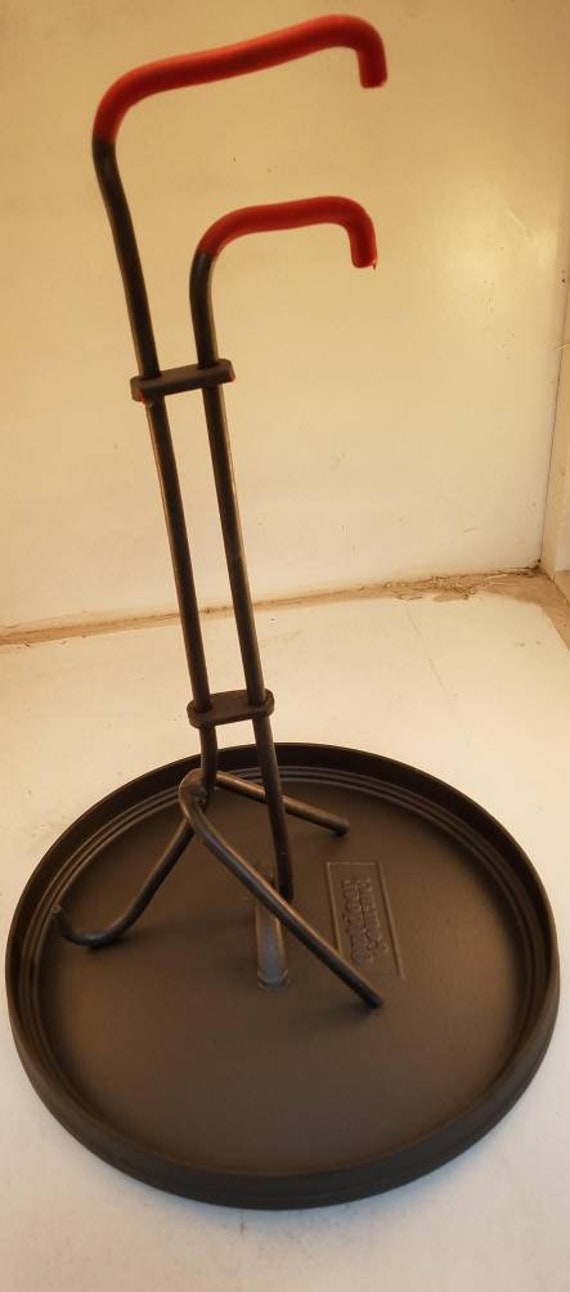 Blacksmith Made Deluxe Dutch Oven Lid Lifter 