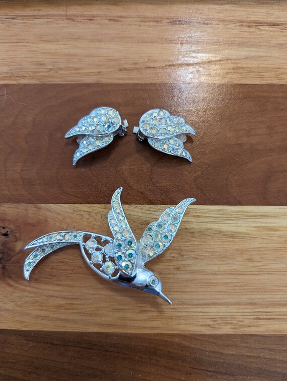 Sarah coventry deals clip earrings
