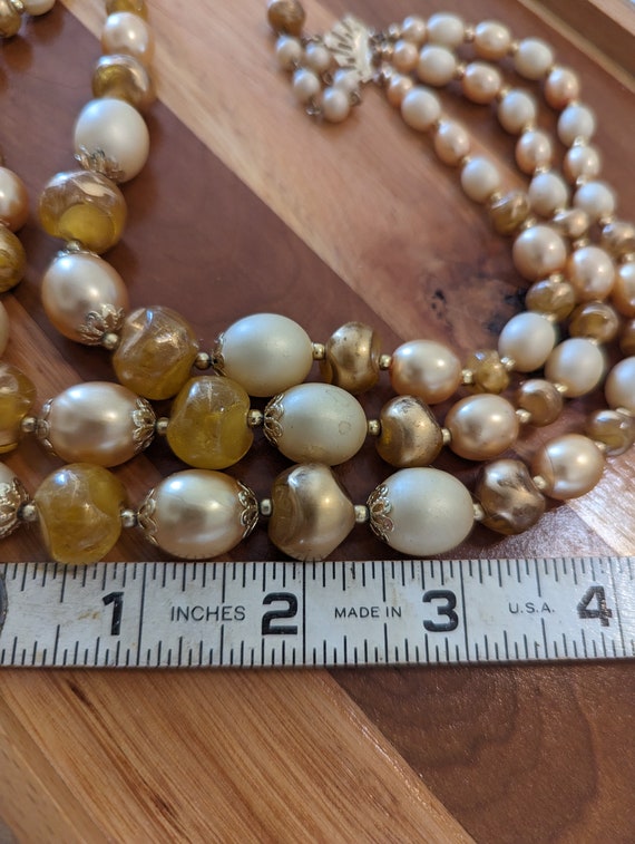 Vintage Triple Strand Gold and Cream Graduated Be… - image 8