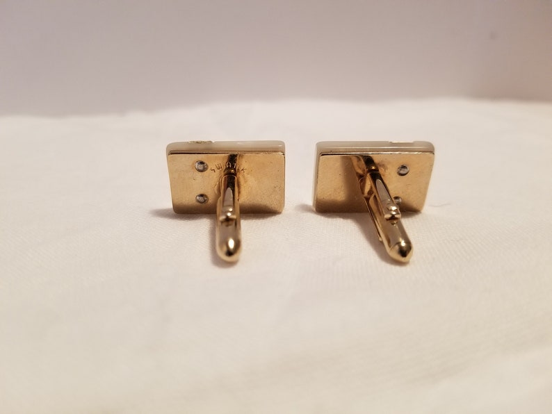 Vintage Swank Mother of Pearl and Gold Tone Cuff Links