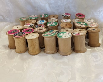 Lot of 31 Vintage Wooden Thread Spools