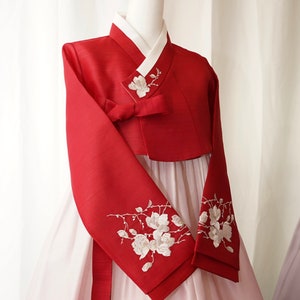 Hanbok Rental _ W26. Red