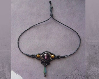 Macrame bracelet, micromacrame bracelet, gift for woman, black, gold, amethyst, green, glass cut bead, metal beads