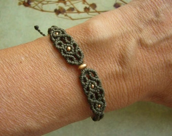 Bracelet Macrame bracelet, Micromakramee Jewelry, olive, matt gold, casual