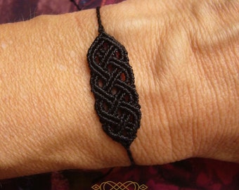Macrame Bracelet, Macrame Jewelry, micromacrame bracelet, black, Gift for woman