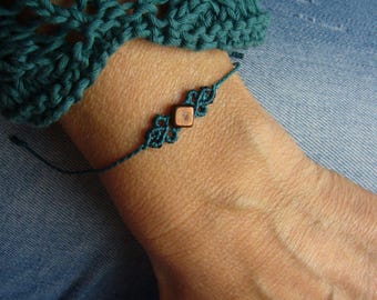 Macrame bracelet micromacrame bracelet petrol Micromacrame bracelet minimalist filigree Czech glass rhombus
