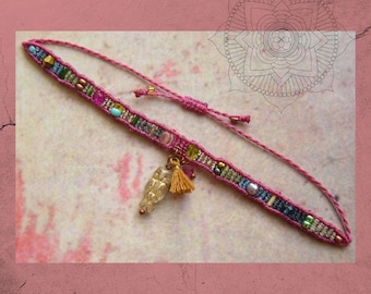 Macrame bracelet, macrame jewelry, micromacrame bracelet, tassel, micromakramee bracelet, Czech glass bead owl