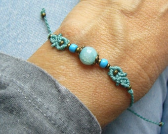 Macrame bracelet, macrame jewelry, micromacrame bracelet, crackle glass bead, seed beads, bronze beads