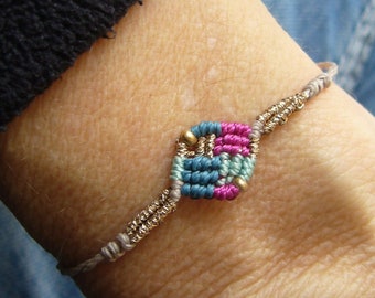 Macrame bracelet, minimalist, micromacrame bracelet, gift for woman