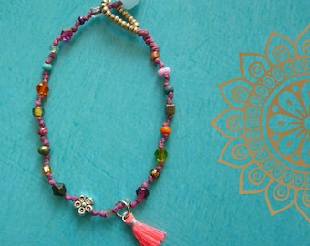 Pulsera bohemia, cuentas de vidrio, anudada, joyería para el brazo, cuentas de vidrio, cuentas pequeñas, filigrana, minimalista, delicada, rosa, colorida, borla