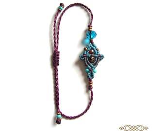 SALE * Macrame bracelet, macrame jewelry, micromacrame bracelet, boho, cut glass beads, African copper beads, seed beads, SALE