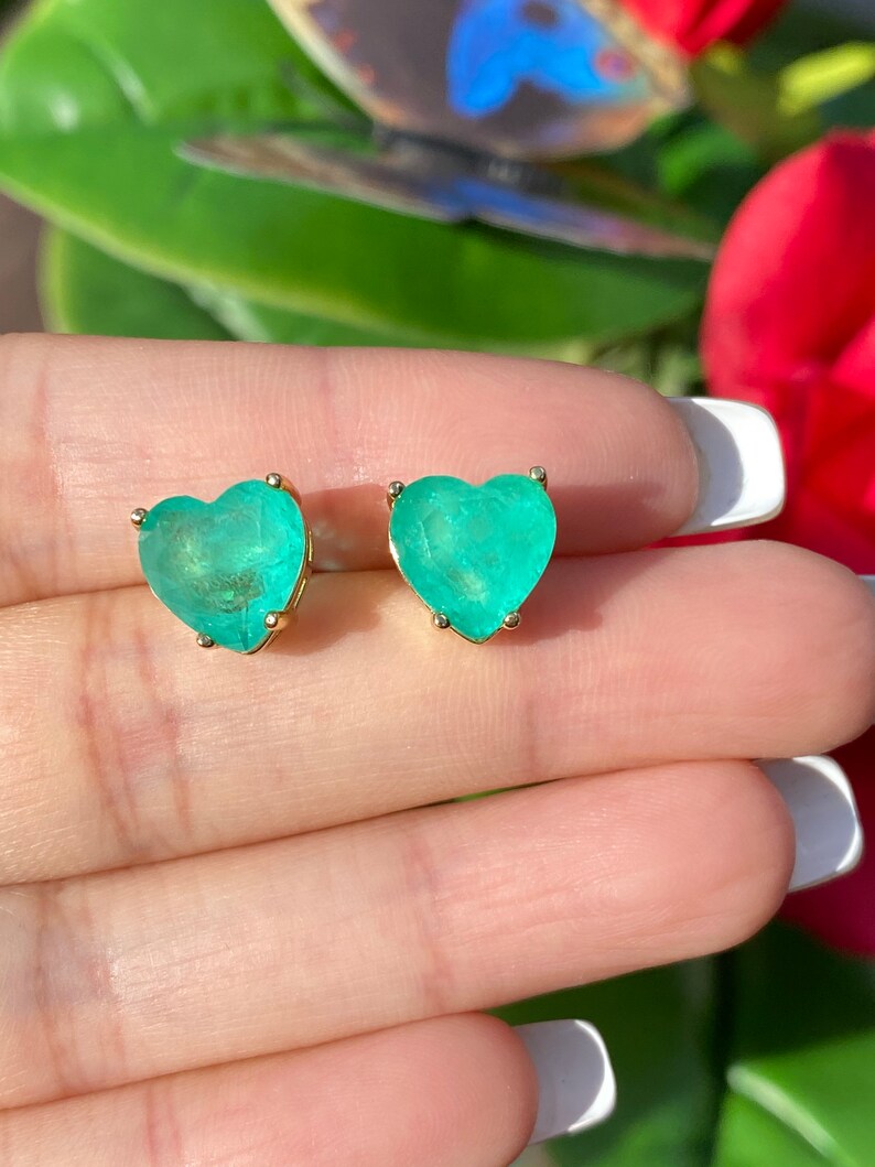 18K Yellow Gold Vermeil Earrings 10mm May Birthstone Earrings Glowing Natural Neon Colombian Emerald Stud Earrings Emerald Heart Earrings