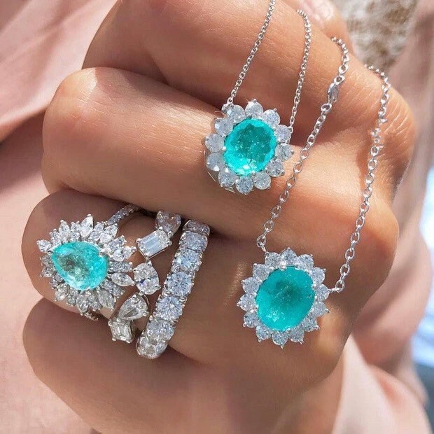 Collana Portafortuna Con Ciondolo Pi Cinese E Onice Naturale – Fatto A Mano