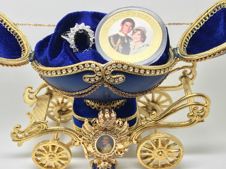 Bague en saphir royal, inspirée de la princesse Diana, livrée avec une pièce d'or du prince Charles et de la princesse Diana, bague en saphir et diamant image 5