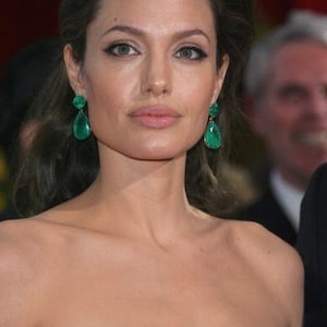 Angelina Jolie inspiriert, berühmter Hollywood-Star, 100% natürliche lebendige grüne Smaragd Ohrringe, 18K Gelbgold Vermeil, Smaragd Juwelen Bild 4