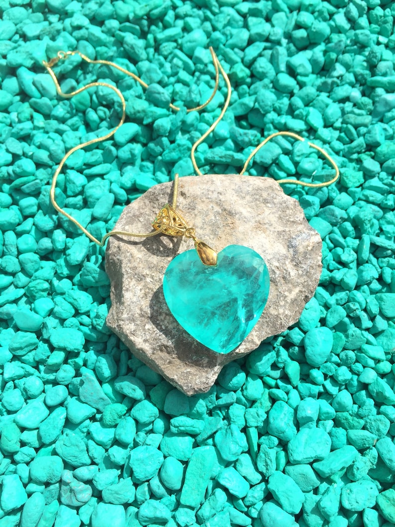 Titanic Natural Blue Colombian Emerald Heart of the Ocean Necklace Large Beautiful Unique Neon Bluish Green