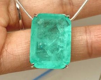 Glowing Neon Greenish Colombian Emerald Rectangle Drop Necklace Pendant Chain 925 Sterling Silver Art Deco Filigree Handmade Large Beautiful