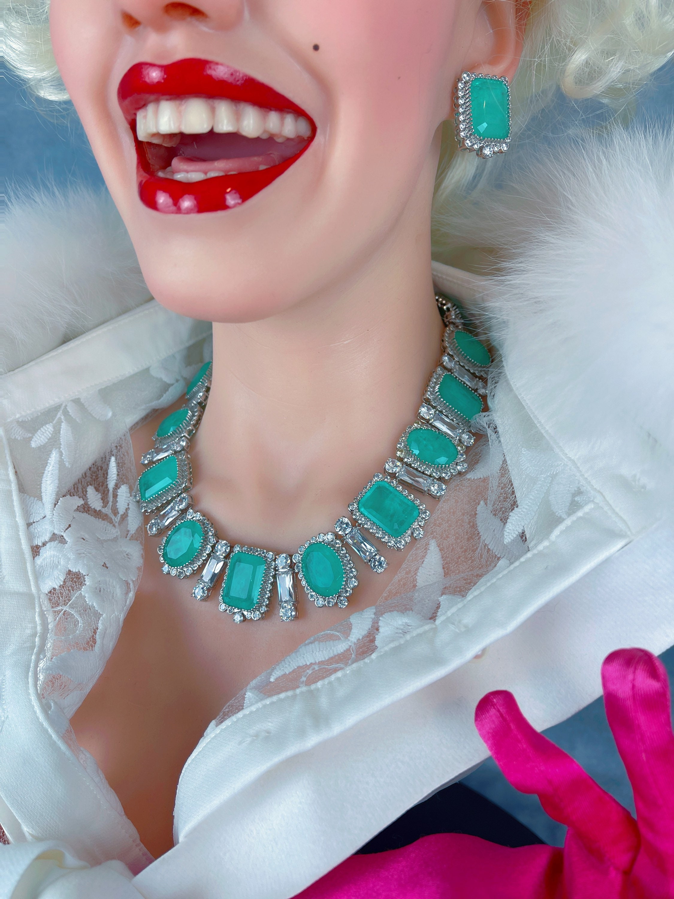Regal Collection Designed for a Queen 