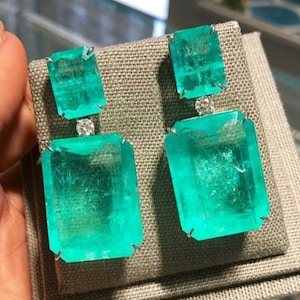 Orecchini pendenti con diamanti pendenti con smeraldo colombiano verde neon di lusso, eleganza reale, splendido argento sterling 925