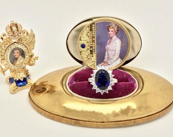 Sapphire and Diamond Ring, Princess Diana Style Royal Memorabilia