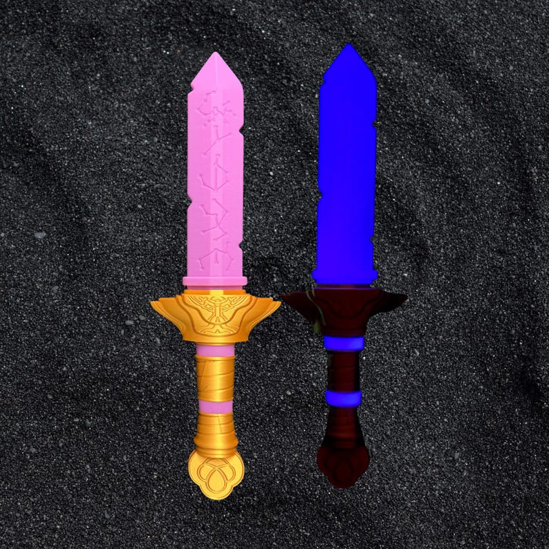 Espada Rumi, Mira Glaive y daga Zoey del K-Pop que brillan en la oscuridad, duraderas y seguras para eventos de anime y cosplay. Purp Glow Sword