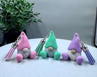 Spring 3D Printed Gnome Keychain: Knitted Texture, Crochet-Inspired, Tassel Charm for Backpacks
