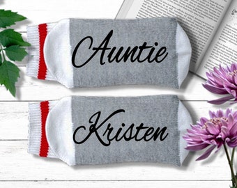 CUSTOM Auntie Socks - Personalized Gift for Aunt, New Aunt Gift for Auntie, Aunt Birthday, Aunt Life, Best Aunt Ever, if You Can Read This