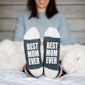 Best Mom Ever Socks - Mothers Day Gift from Daughter - If You Can Read This Socks for Mom - Mom Gift from Daughter