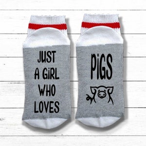 Pig Socks I Like Pigs and Maybe 3 People Pig Gift Gift for Pig Lover Ranch & Farmwear Farmer Gift Girl Who Loves Pigs