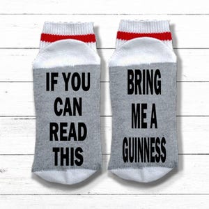 Guinness Beer Socks - If You Can Read This Bring Me a GUINNESS - Guinness Beer Gifts Bild 5