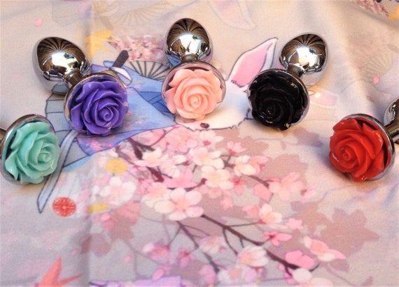 anal flowering toy Anal flowering toy
