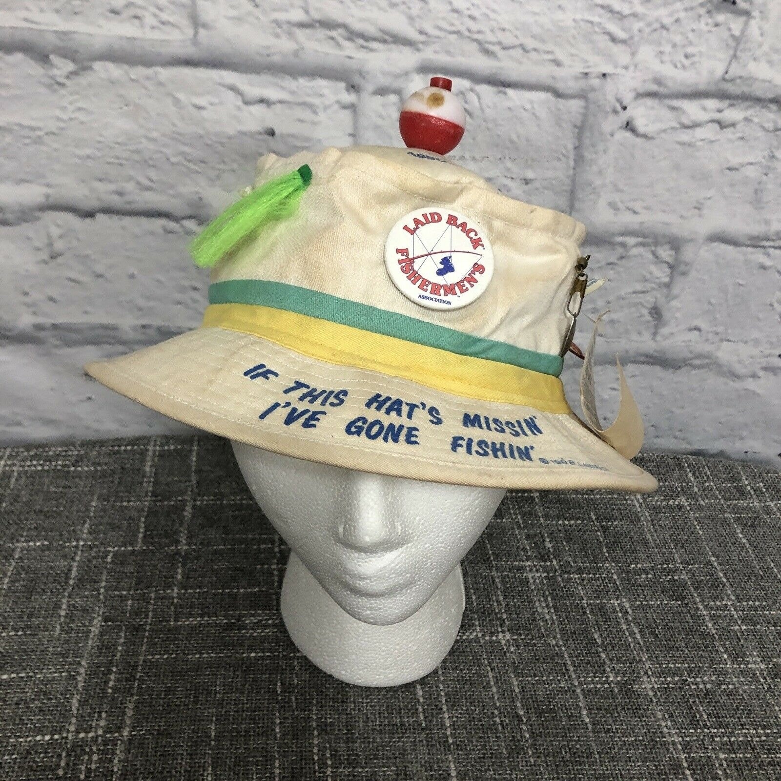 Vintage Novelty Fishing Hat Laidback Fisherman Funny Medium 100