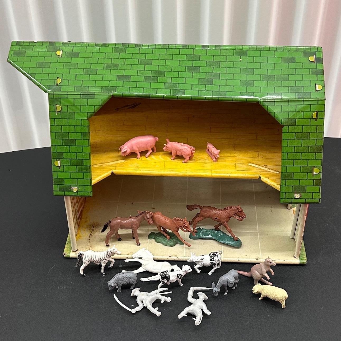 Warwick miniatures ミニチュア　動物　ピノキオ　アンティーク Vintage Ohio Art Lazy-day Farm Tin Litho Barn With Plastic Animal