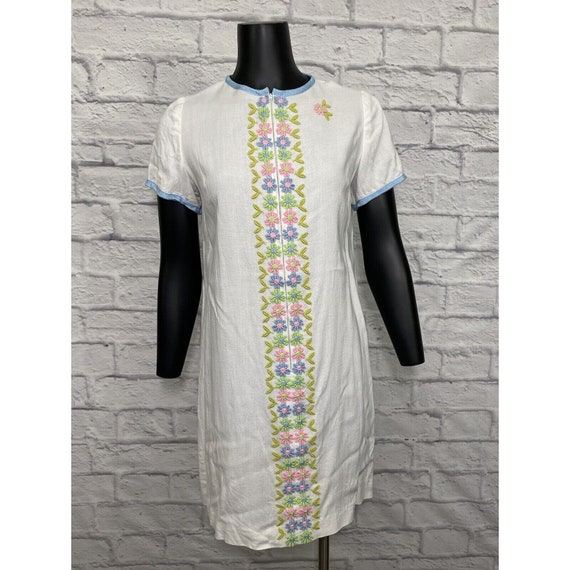 Vintage Daisy Embroidery Midi Dress 60s 70s M Mod… - image 1