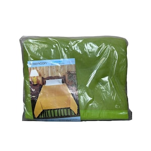 Vintage Beacon Carousel Blanket Soft Acrylic Blend Twin/Full Size NOS