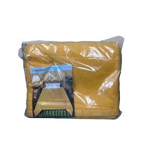 Vintage Beacon Carousel Blanket Twin/Full 72x90 Yellow Polyester Acrylic Blend