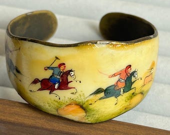Middle Eastern Miniature Painted Shell Cuff Bracelet Chogan Polo Riders Vintage