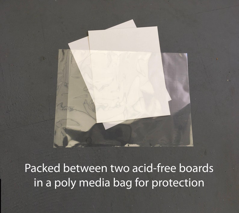 Puede incluir: Dos tableros blancos sin &aacute;cido se empaquetan en una bolsa de polimedia transparente para protegerlos.