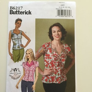 Butterick B6217 / Simplicity S9287 Gertie Retro Sweetheart Neckline Blouse Sewing Pattern (Two Sizes: AX5 4-12 / D5 12-20) New/Uncut
