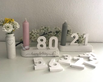 Kerzenhalter mit Zahlen