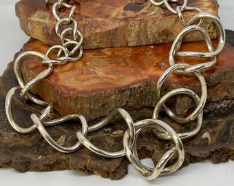 Designer  curved chain link necklace