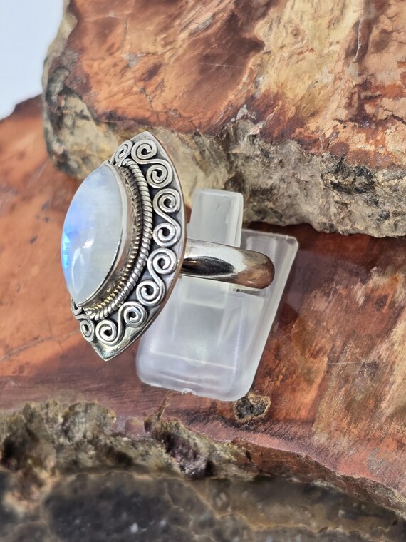 Sterling and moonstone ring - image 4