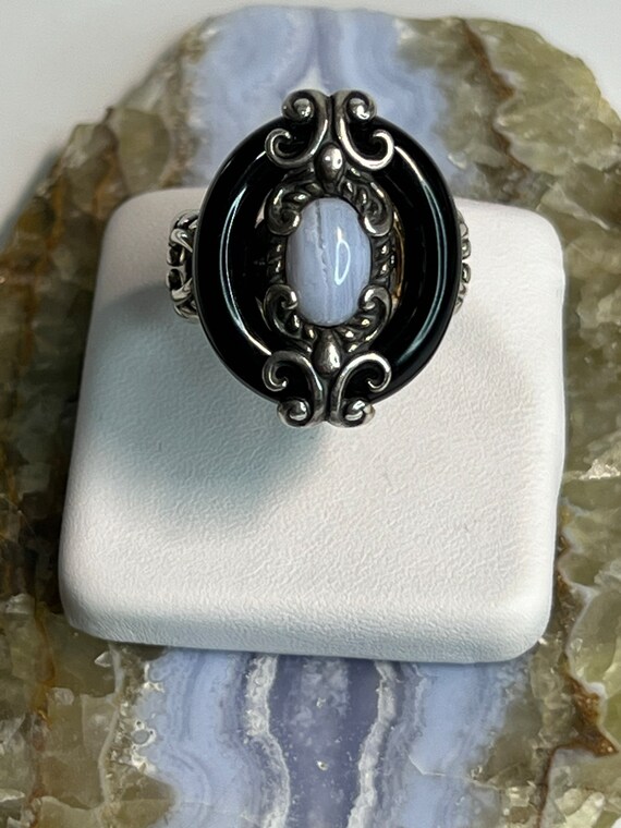 Blue  lace agate and black agate ring - image 3