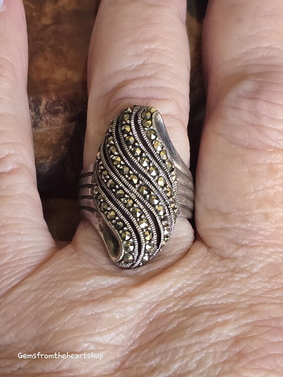 Sterling marcasite ring - image 6