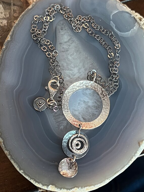 Vintage Silpada hammered open circle with swirls … - image 2