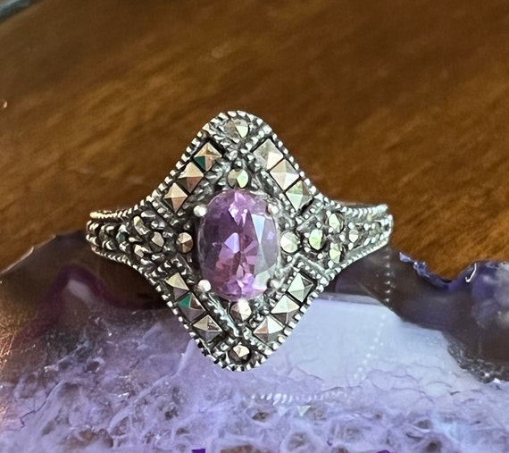 JJ vintage  amethyst and marcasite ring - image 1