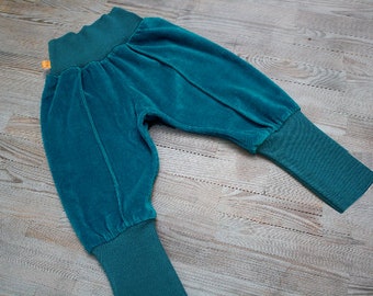 schwarz /· /Ökotex 100 Zertifiziert /· Gr/ö/ßen 50-128 Kleine K/önige Pumphose Baby M/ädchen Hose /· Modell Blumen Tukan bunt