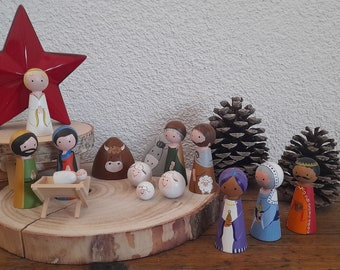 modern nativity figures made of wood, nativity set, Holy Family, angels, shepherds, hand-painted nativity scene, peg dolls, wooden figures Advent, Hygge